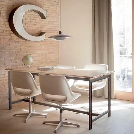 Apartment Artsy&design *